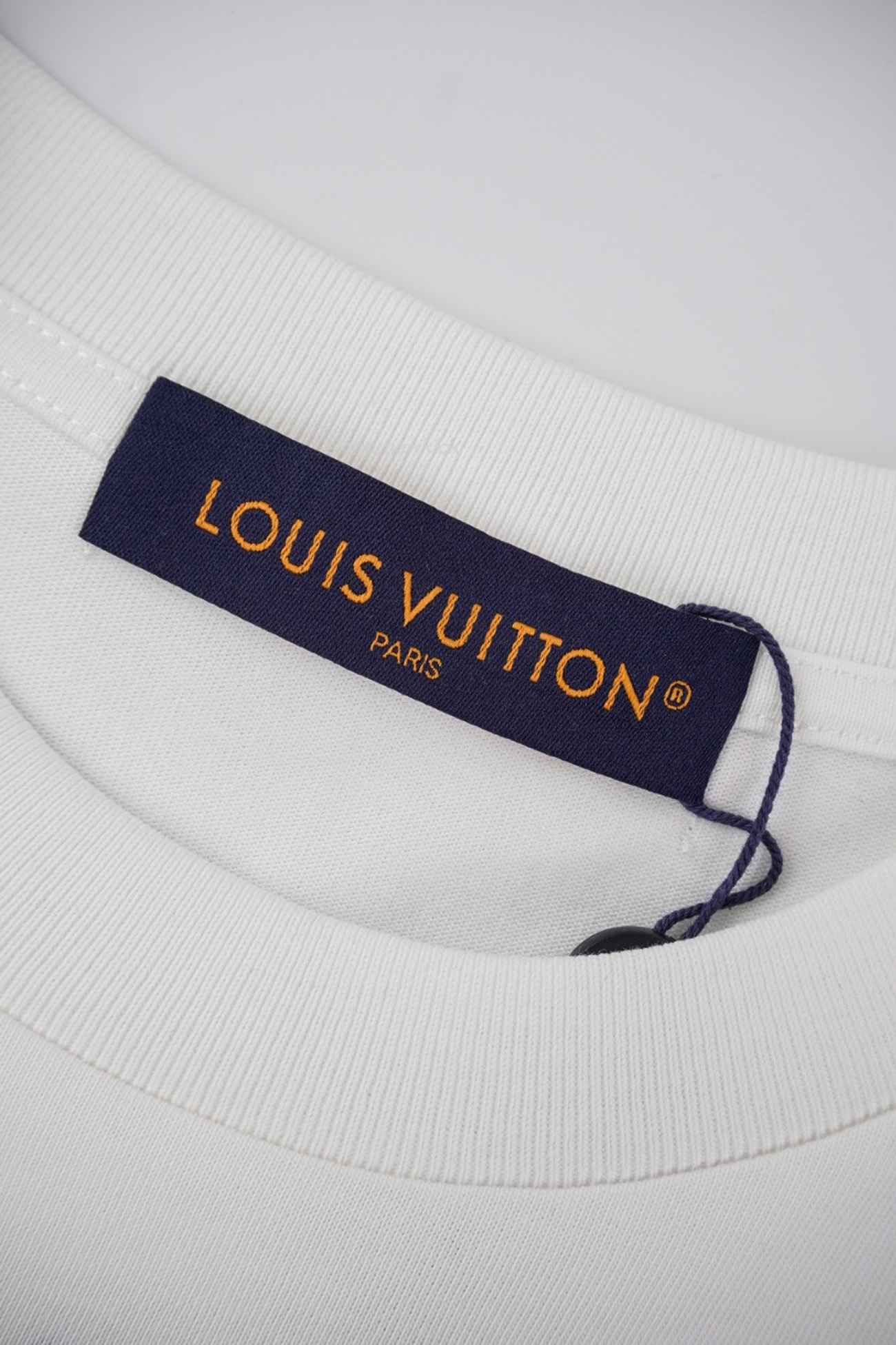 Louis Vuitton 24 Fw Pocket T Shirt (5) - newkick.org